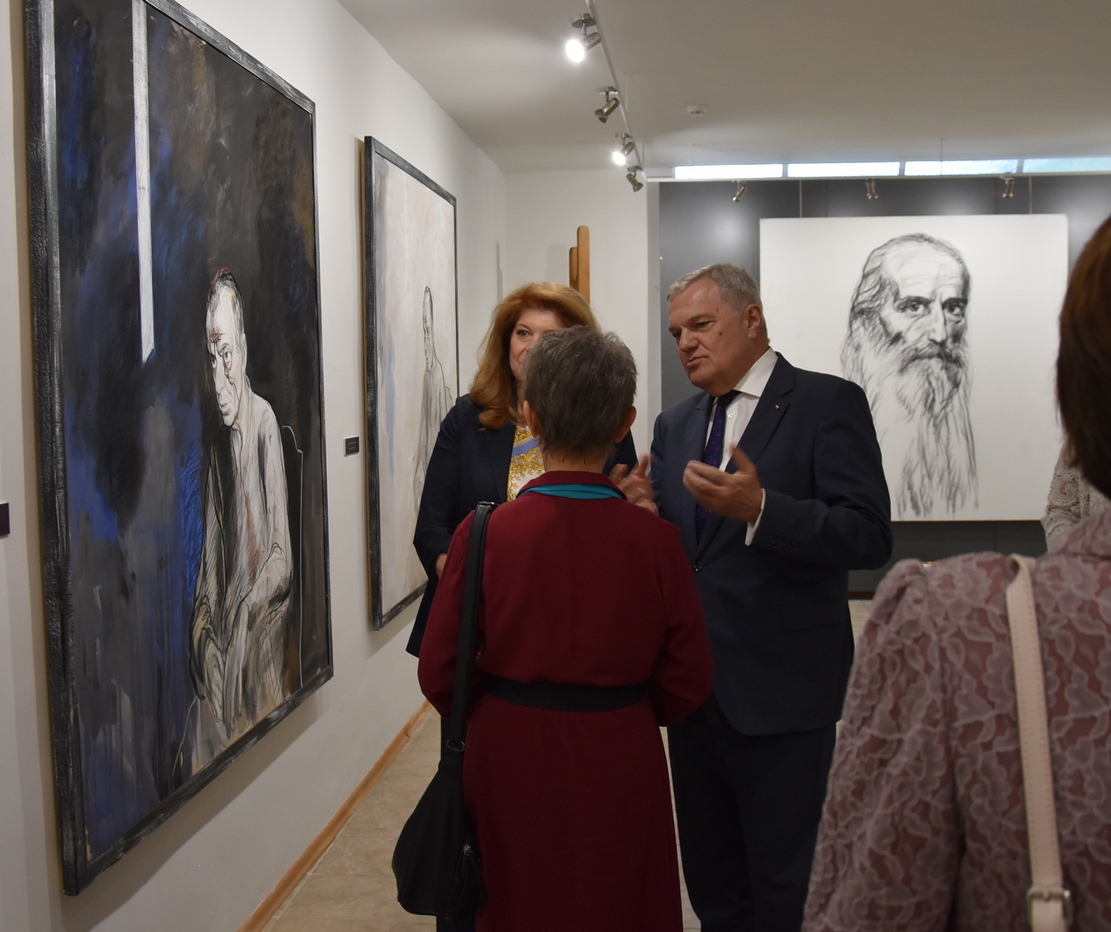 Плевен отбеляза 90 години от рождението на акад. Светлин Русев/СНИМКИ-ВИДЕО/